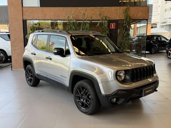 JEEP RENEGADE 2.0 16V TURBO DIESEL MOAB 4P 4X4 AUTOMÁTICO JEEP RENEGADE 2.0 16V TURBO DIESEL MOAB 4P 4X4 AUTOMÁTICO